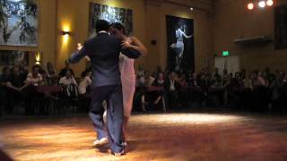 Varón - Bruno Mayo y Cinthia Díaz en Soho Tango