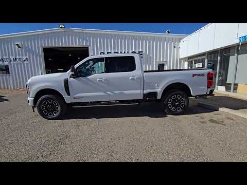 2026 Ford Super Duty F-350 SRW Platinum