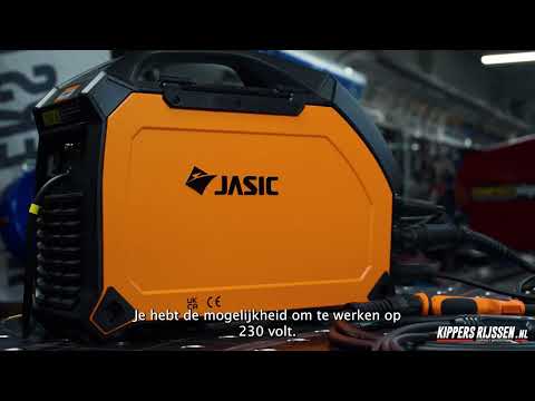 Product video thumbnail