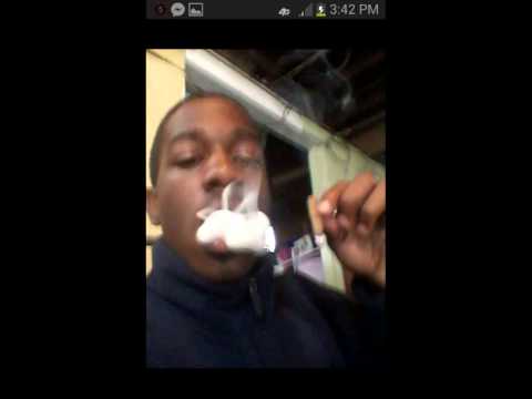 Lil Ripp Ft. LilRob & Yung Savage -Life's A Bitch