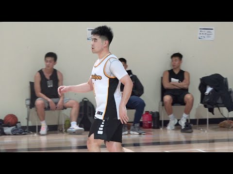 J Wu and J Wu stopper Uzi are going at each other dropping buckets