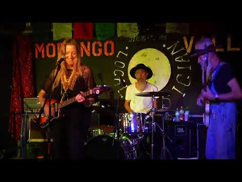 Rosa Pullman and Los Poncho Tones at Morongo Valley Music Festival play Radio Tower