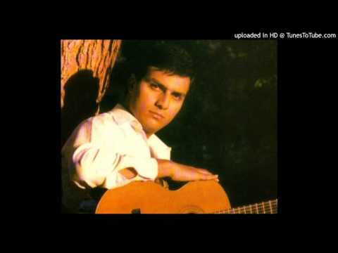 Marcelo Kayath: studio concert playing Buxtehude, Jolivet, Sor, & Nobre