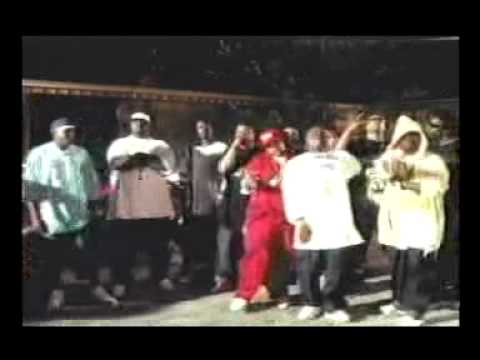 MUSIC VIDEO pourin out