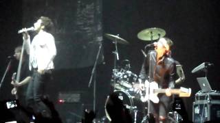 Short Stack- We dance to a different disco honey- LIVE