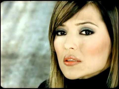 Demet Akalın - Allahından Bul