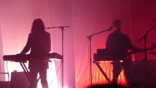 Beach House - Levitation - Live @ Ancienne Belgique (Brussels / Bruxelles - 03.11.2015)