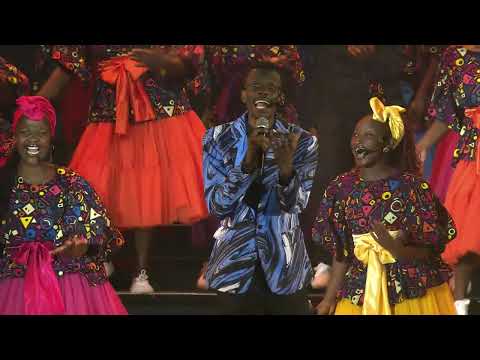 RMB Starlight Classics – “Cover Me in Sunshine” performed by iThemba Youth Choir