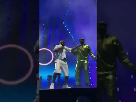 DAVIDO AND ADEKUNLE GOLD AT THE 02 ARENA 2022 ( HIGH MOMENT 🤯 ) SOLD OUT OBO 001