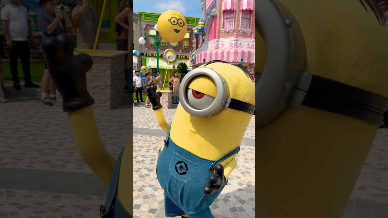 Minute of Minion Mayhem | Minion Land @ Universal Studios Singapore #Singapore
