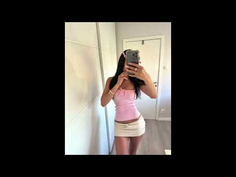 How to Use Feminine Privilege to Build Your Pedestal 💅