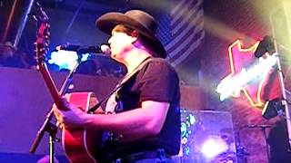 Tracy Lawrence Live &quot; Renegades Rebels and Rogues &quot;