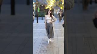 beautiful girl street fashion outfits style #tiktok #chinesefashion #mejoresstreetfashion #shorts