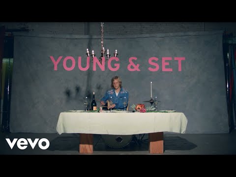 Dylan Reynolds - Young and Set (Lyric Video)