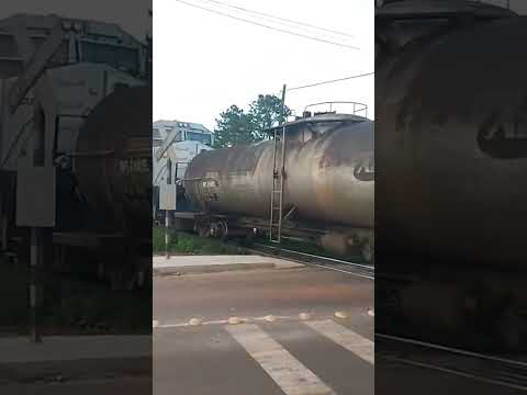 Trem da Rumo partindo em Apucarana/PR | Gravado em 04/11/2022