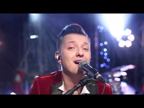 PAWEŁ TUR - Taki czas (Official Live Video)