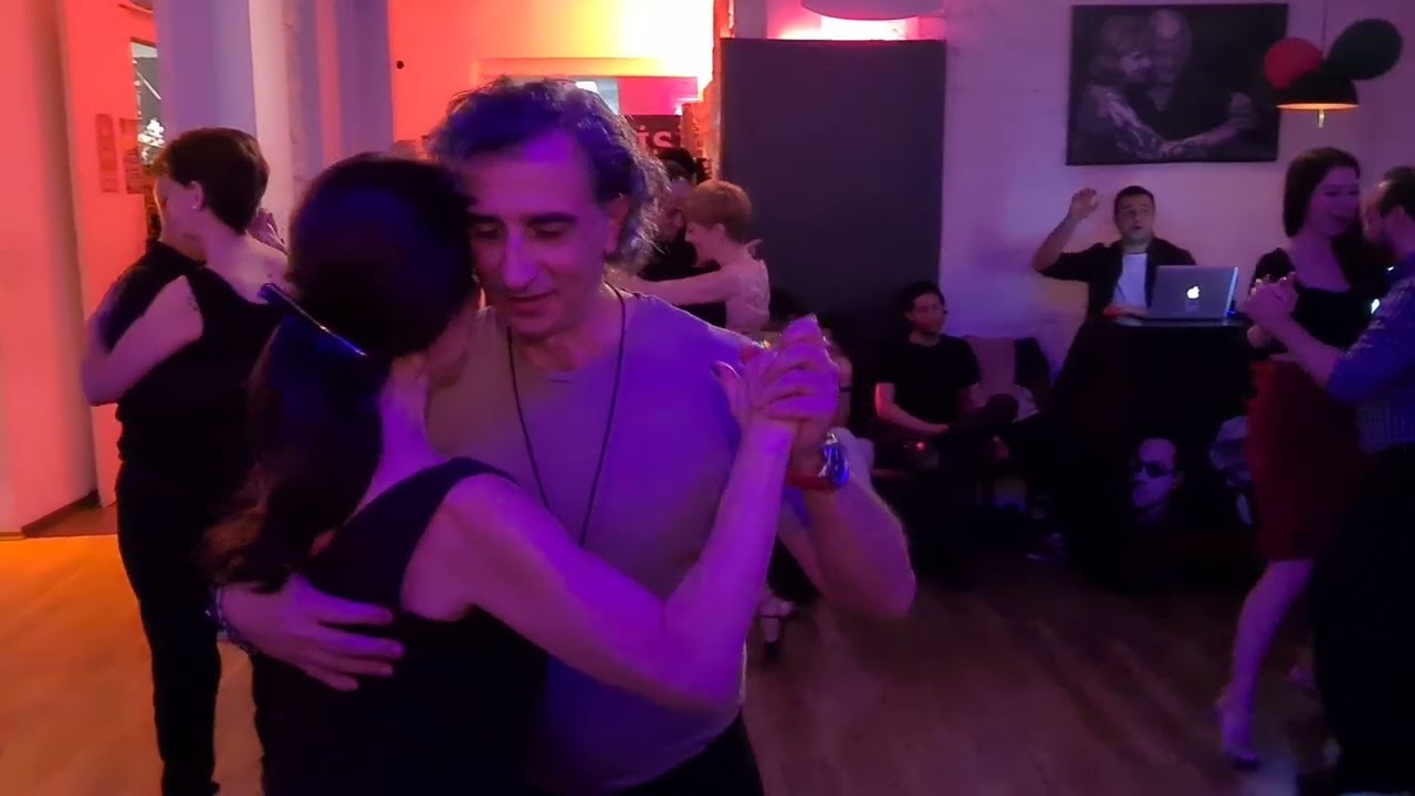 Milonga 333, Istanbul, Turkey (31. 3. 2023) ~ DJ Cem Çinar 2/2