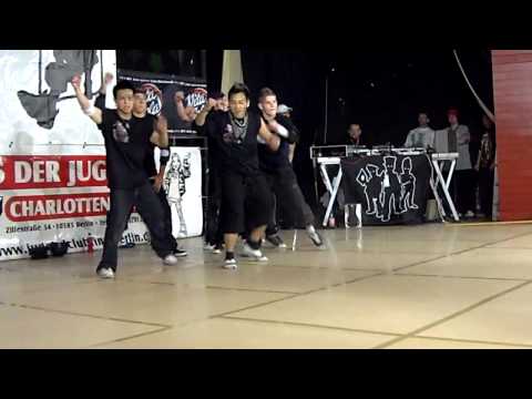 TWISTED METAL (Battle of Berlin 2009) [ HD QUALITY ]