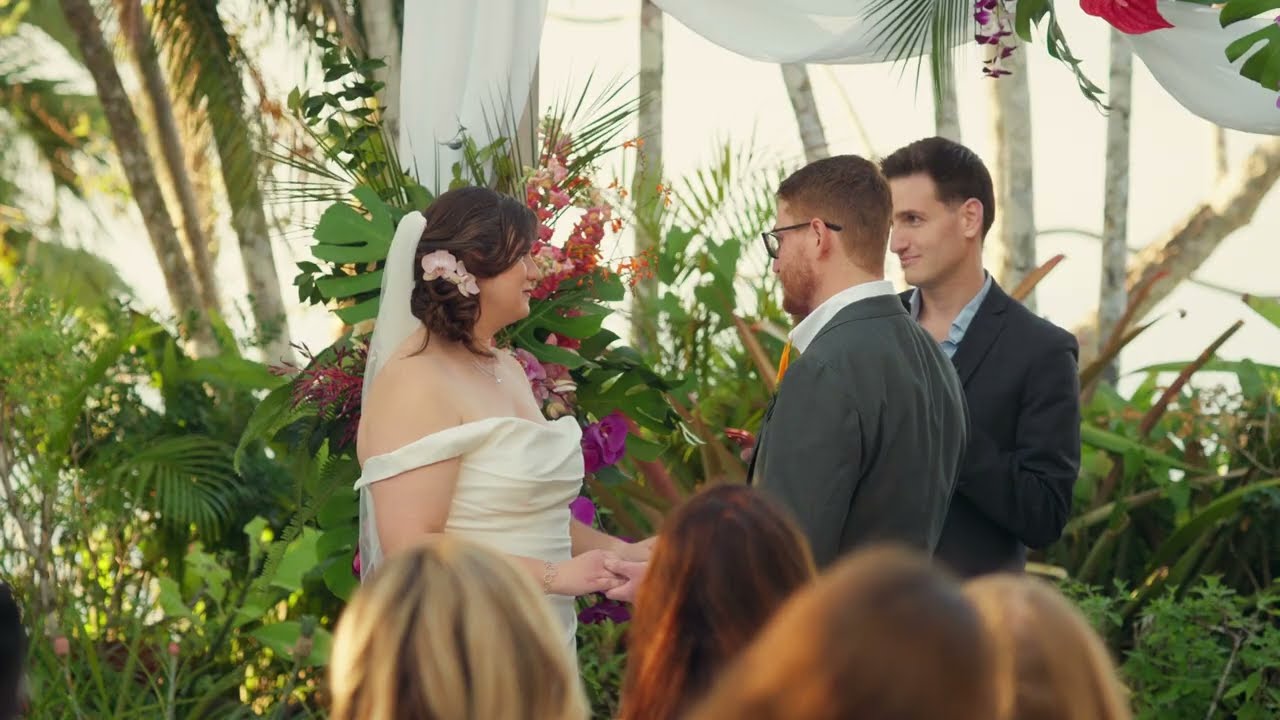 Wedding gathering's in Jaco • Vanessa + Kevin