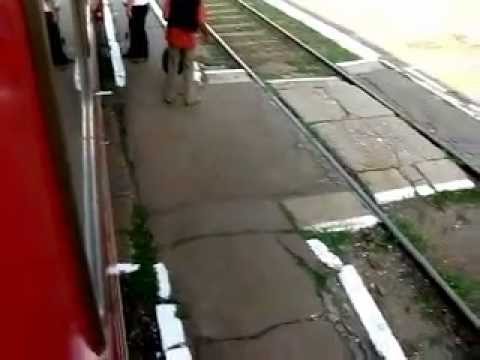 Un Pasager dat jos cu forta in Gara Ludus - 25 August 2012