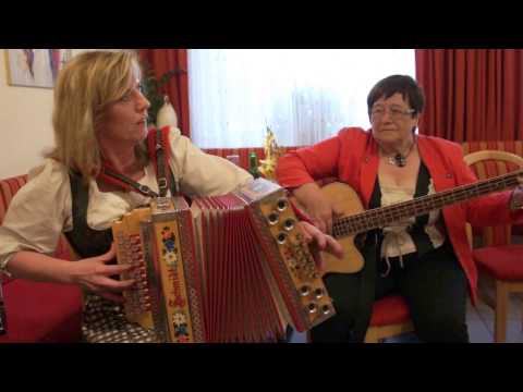 Wohl in der Wiederschwing .... Hans, Sabine, Marianne 23-1 © OlmHERZ