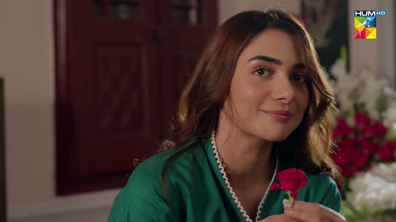 Phool Ke Sath Shadi Ki Pehli Subha...! Musafat - HUM TV