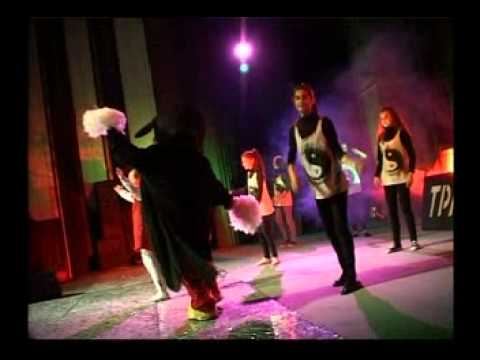 05 Teona Bibovska DISNEYLAND Tra la la Bitola 2013