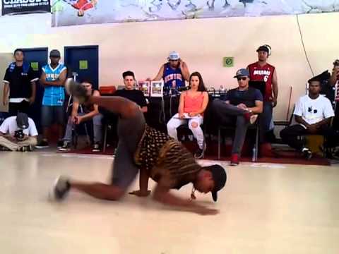 Breaking Combate Eliminatória 2013 Sync vs jonathan