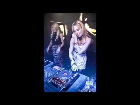 Sophie Sugar - In the MIX 2