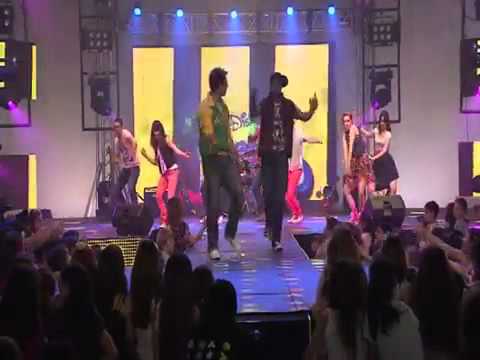 Disneyllon in Concert Quando Toca o Sino - Lá Vou Eu