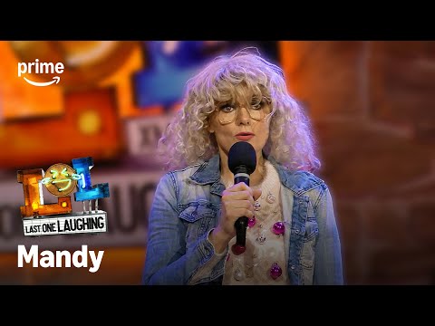 Martina Hill als Mandy | LOL: Last One Laughing XMAS Special