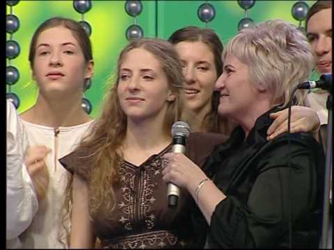 Dziedošās ģimenes (R.Paula dziesmu popūrijs)