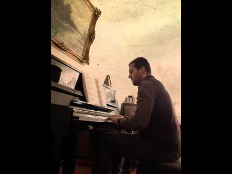 Ludovico Einaudi - Una Mattina  / Damian Szewczyk - Piano