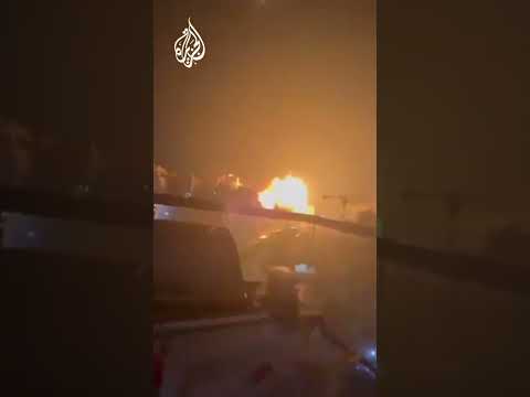 مشاهد توثق سقوط صاروخ إيراني مباشر بتل أبيب