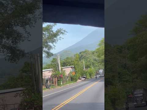 Conocimos el cerro del Huehuecho o Cerro de la Cruz en Chinameca, San Miguel. 🤩🤯