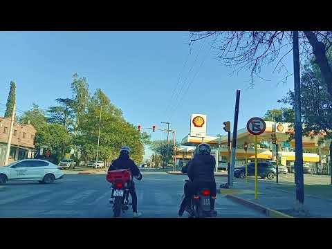 Paseo por Villa Allende, provincia deCórdoba, Argentina 
