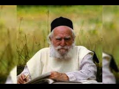 MuRun HaRav Moshe Feinstein ztz"l - clear guidance!