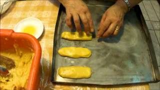 preview picture of video 'How to knead dough to make treshing cookies'