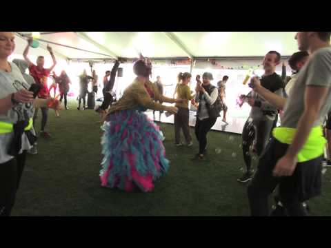 Famous Sharron 'raves her way into the day' at RMIT's Morning Gloryville