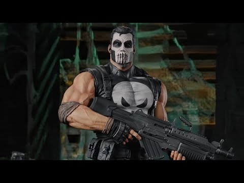 New The Punisher statue PCS Collectibles in hand by Sideshow Collectibles 