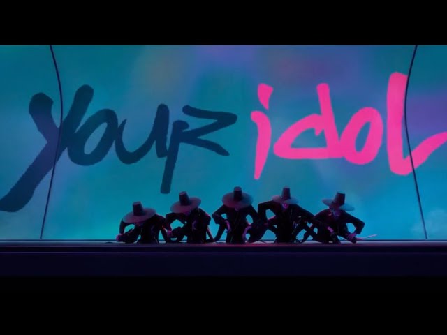 Vídeo relacionado con KPOP Demon Hunters Saja Boys Group Signatures Camiseta