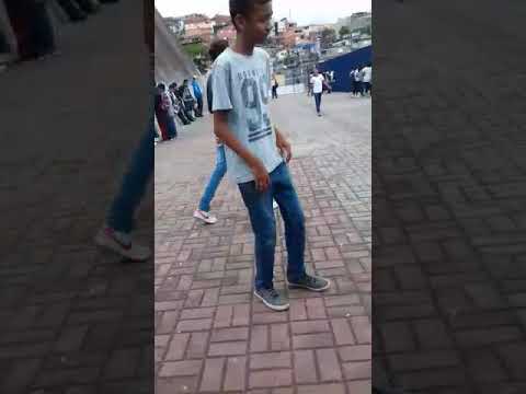 MC GW - BAILÃO DE COMUNIDADE (NGTW OFICIAL)