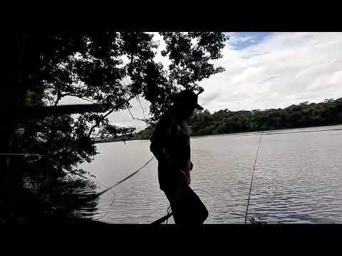 Pescaria deu ruim galera, rio ivai Paraná não pegamos nada 