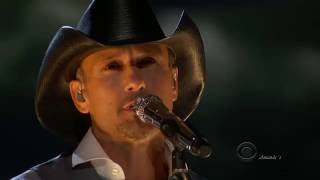 Tim McGraw with Taylor Swift &amp; Keith Urban - Highway Don&#39;t Care  (ACM Awards 2013)