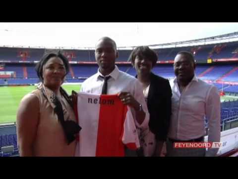 Contractondertekening Miquel Nelom