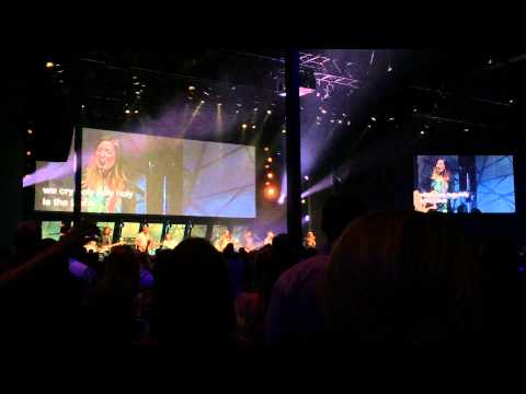 We fall down (Passion City Church)