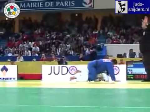 Judo 2009 Paris: Baghdasaryan (ARM) - Dracius (FRA) [-73kg].