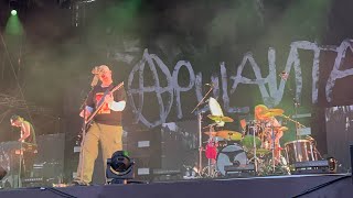 Apulanta - Aurinkoon / Irroitetaan käsi