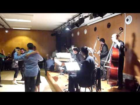 Quinteto Cinco Esquinas en Gratalonga "La llamo Silbando" H. Salgan