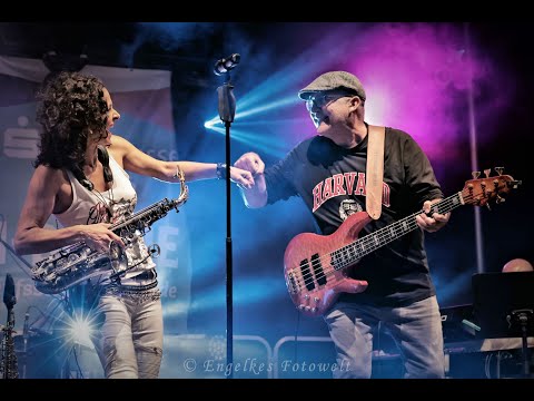 ANGELA PUXI BAND - Pelin I Med